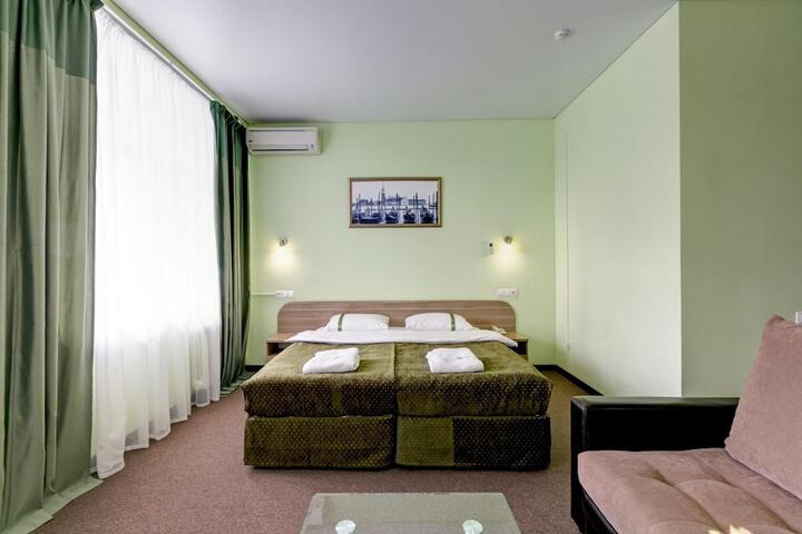 Room 13 of 58
