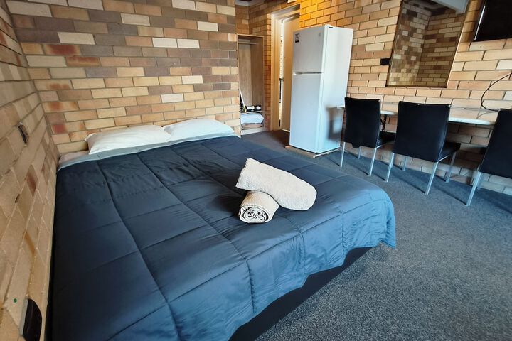 Room 14 of 43