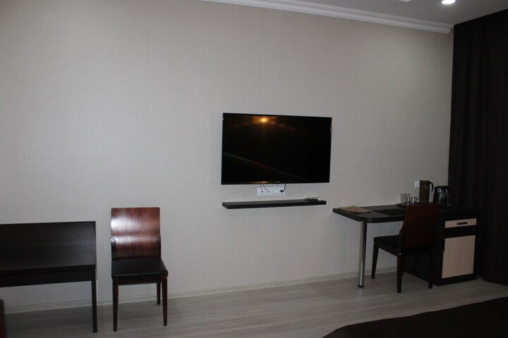 Room 14 of 21