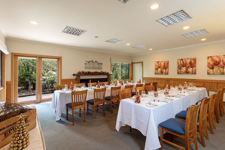 Dining Photos