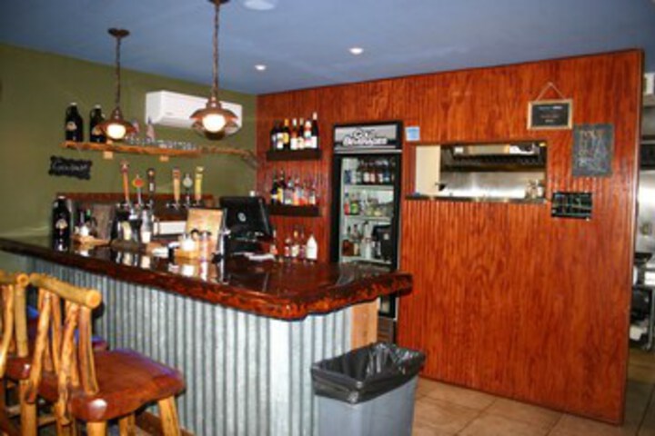 Lounge 475 of 504