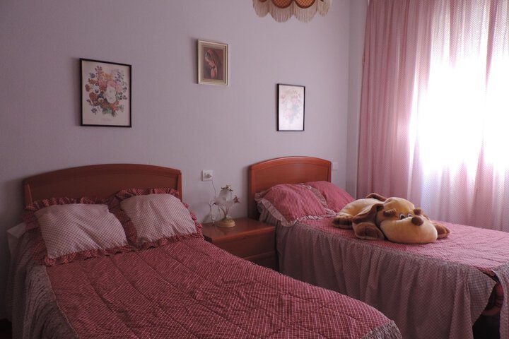 Room 14 of 168