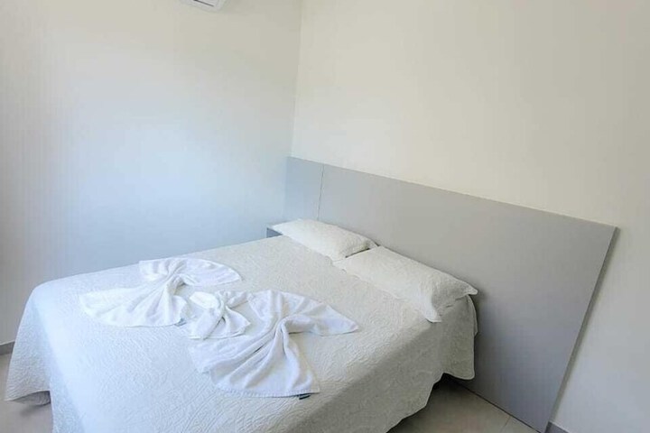 Room 8 of 51
