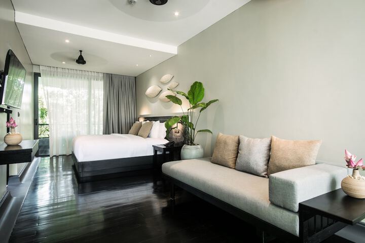 Room 90 of 219