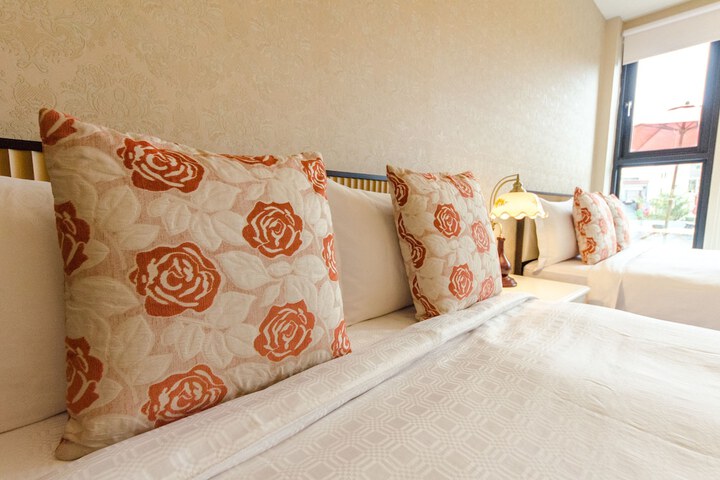 Room 19 of 47
