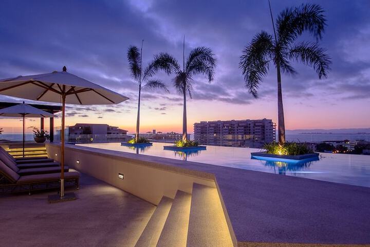 Terrace/Patio 5 of 8