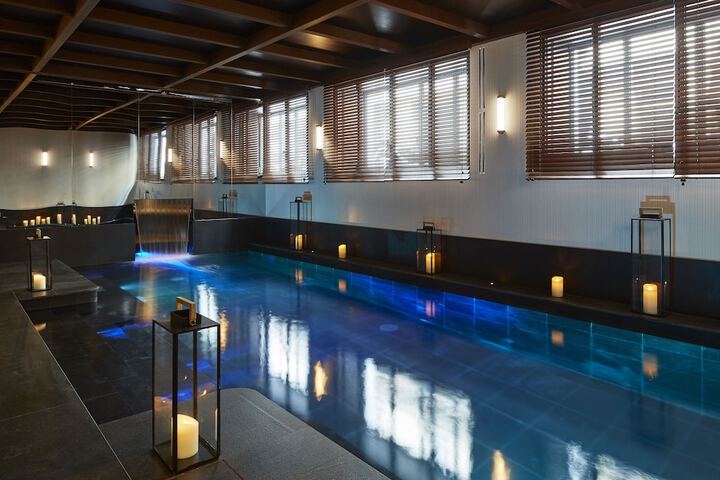 Pool 51 of 86