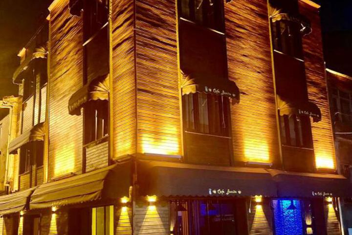 Bonita Hotel
