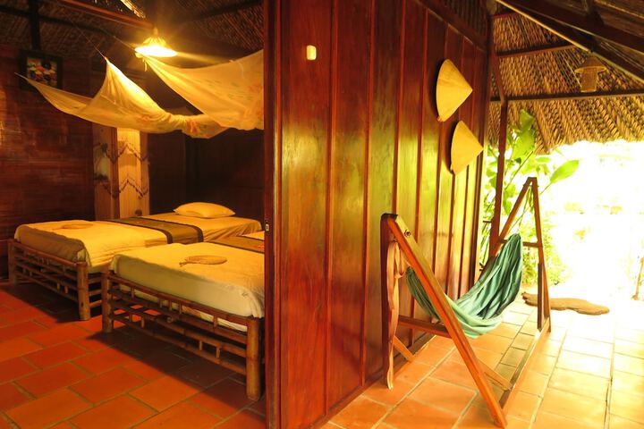 Room 5 of 25