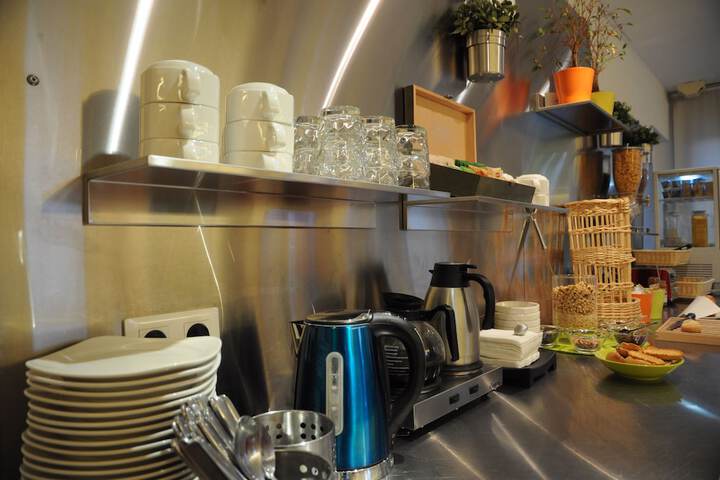 Breakfast/Coffee Service 21 of 37