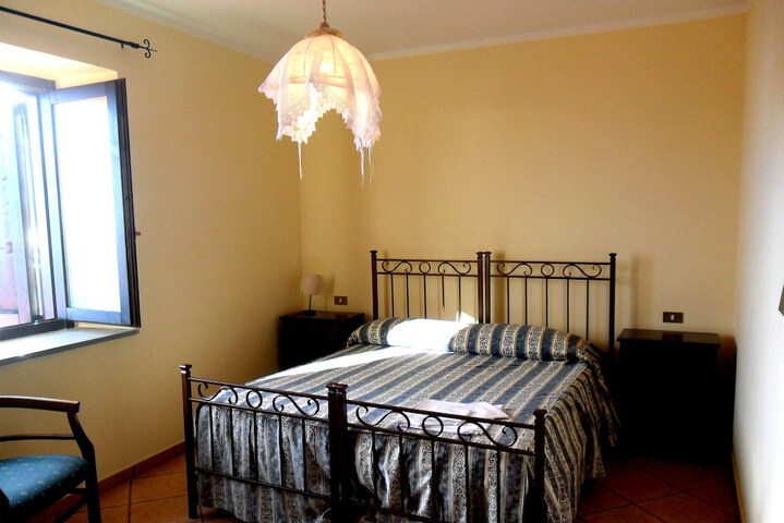 Room 15 of 22