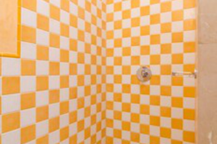 Room 3 of 59
