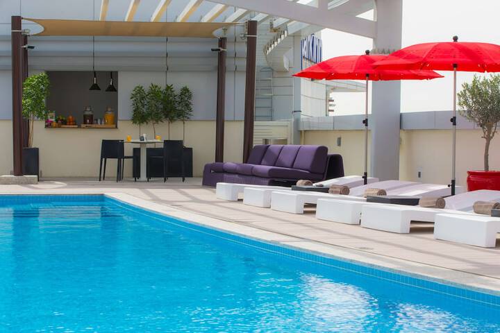Pool 42 of 111