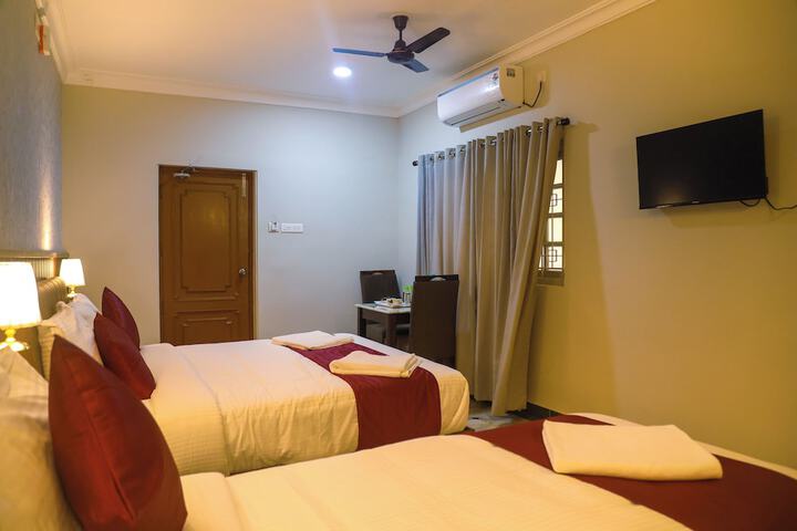 Room 18 of 65