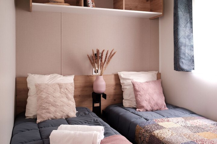 Room 12 of 54