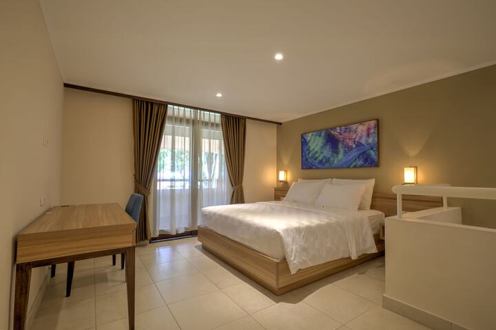 Room 6 of 71