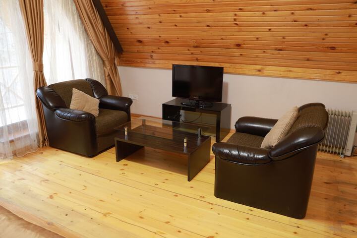 Room 5 of 21