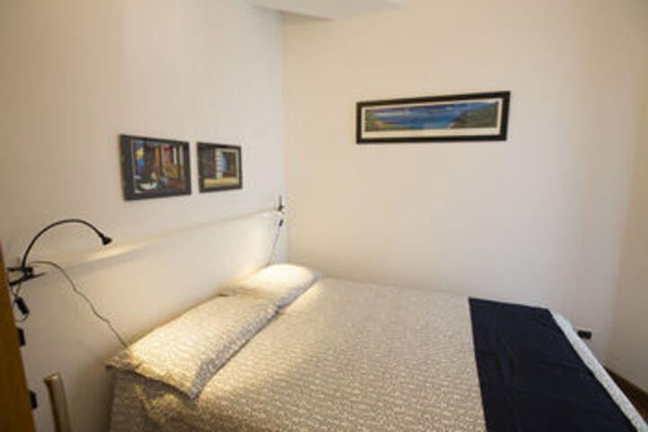 Room 14 of 37