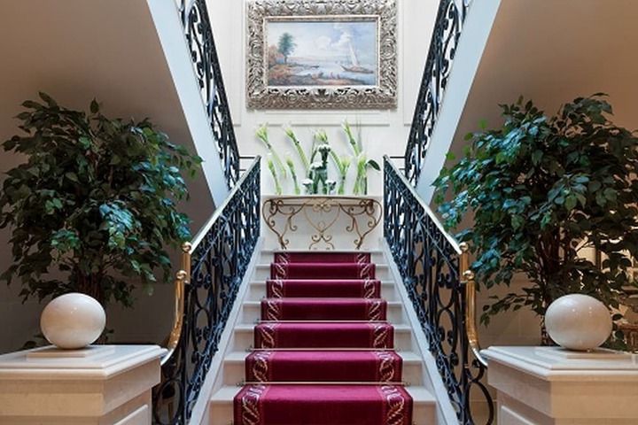 Lobby Photos
