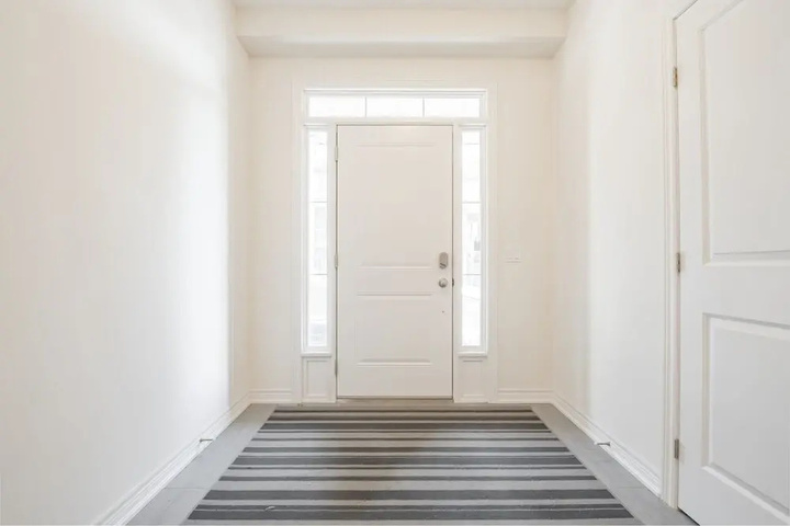 Room 12 of 23