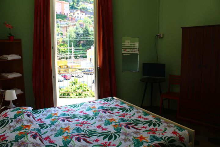 Room 87 of 107