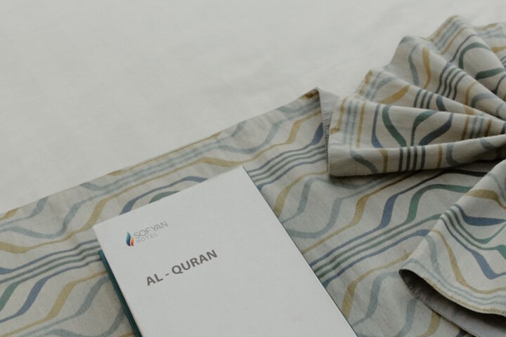 Room 15 of 43