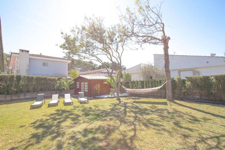 General 4 of 25