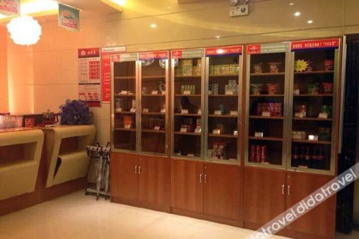 Jiayi Hotel Dalian Zhongshan Square