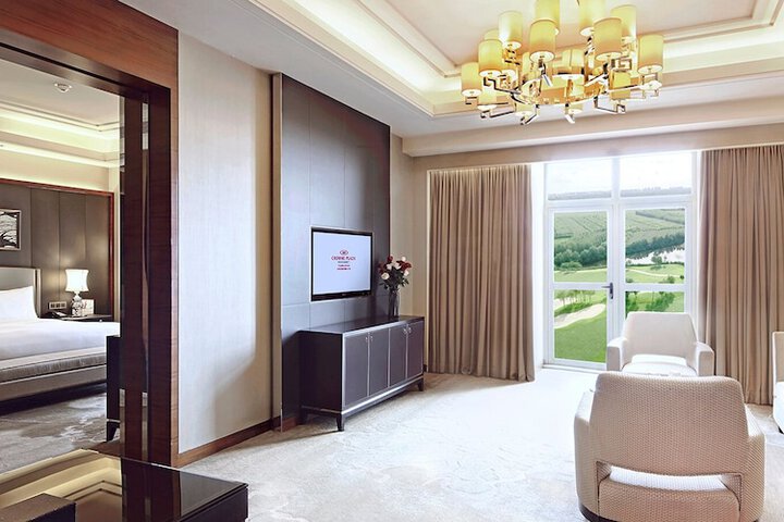 Room 19 of 75