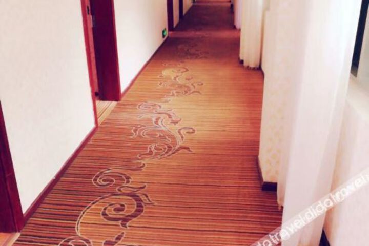 Hotel Interior 9 of 19