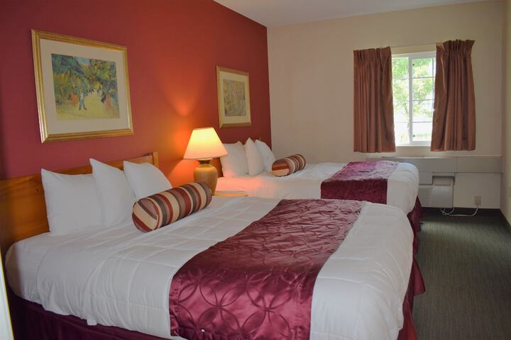 1 King Bed (18 of 27)