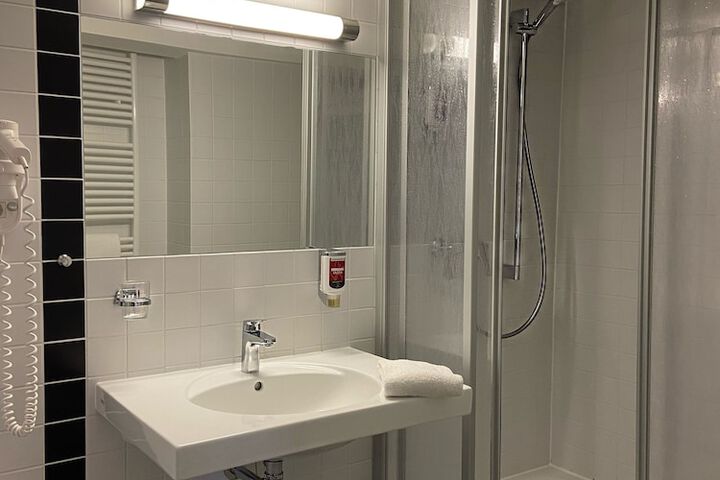 Bathroom Interior Photo