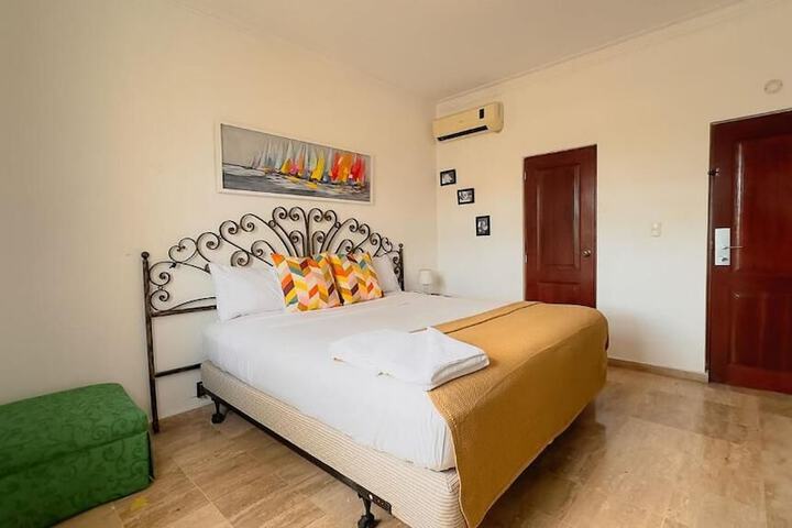Room 3 of 15