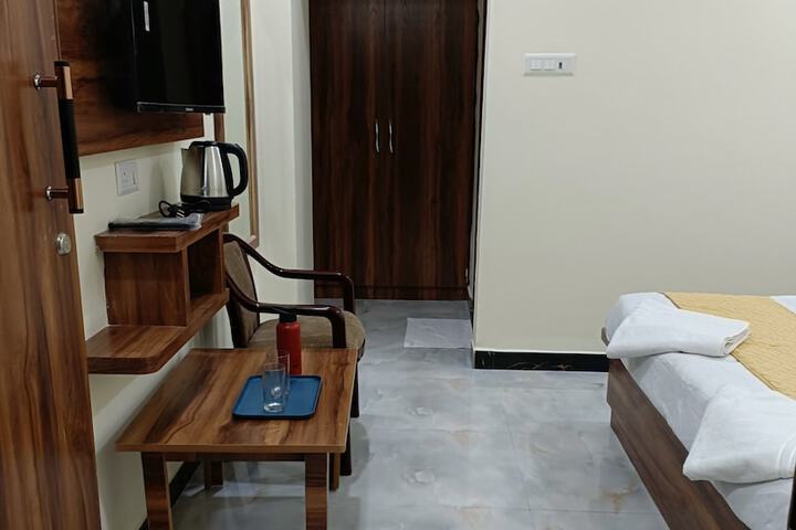 Room 31 of 44