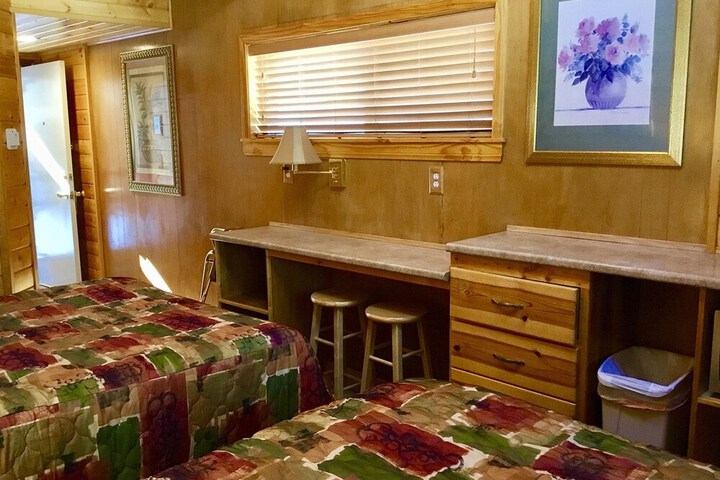 Room 15 of 39