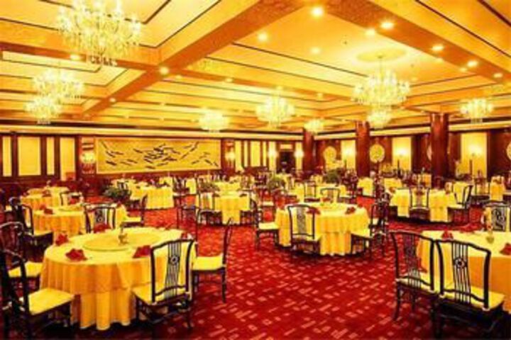 Dining 124 of 143