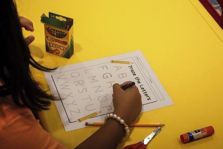 Childrens Activities 153 of 226