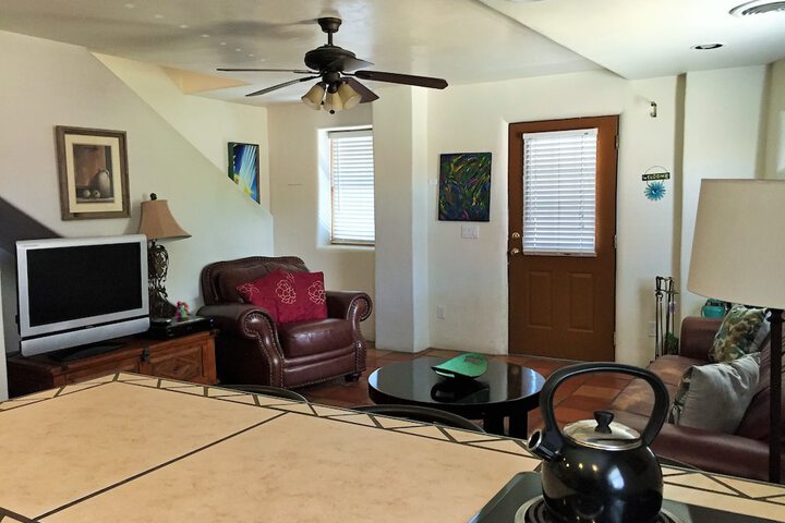 Room 9 of 80