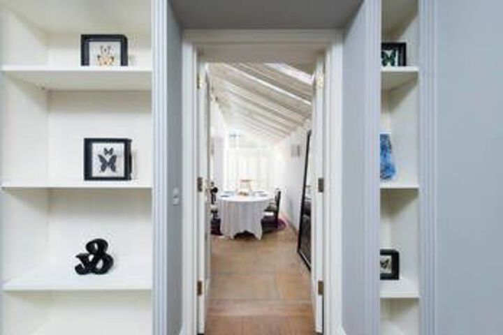 Room 34 of 42