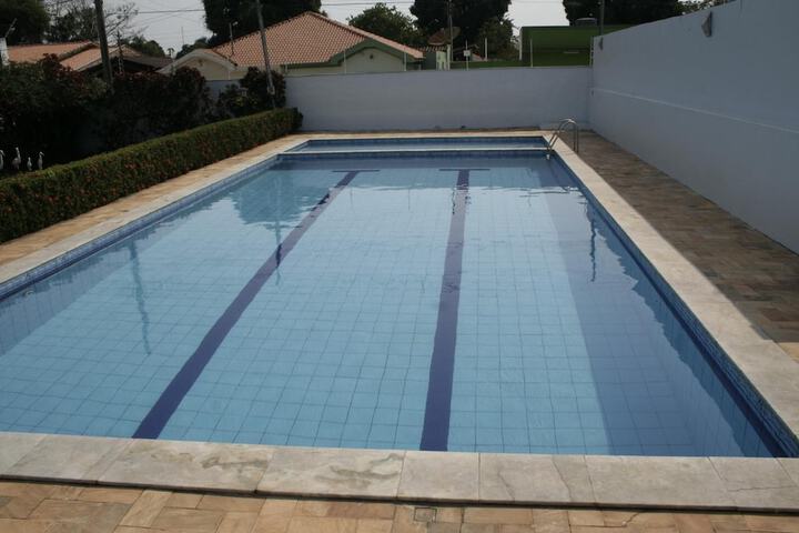 Pool 28 of 49