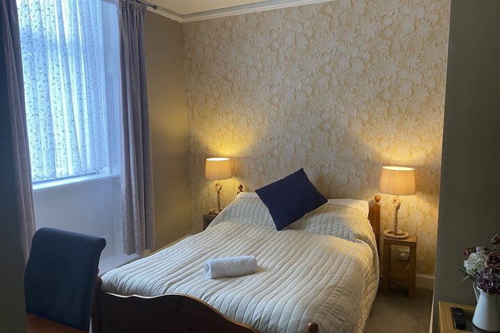 Room 12 of 44