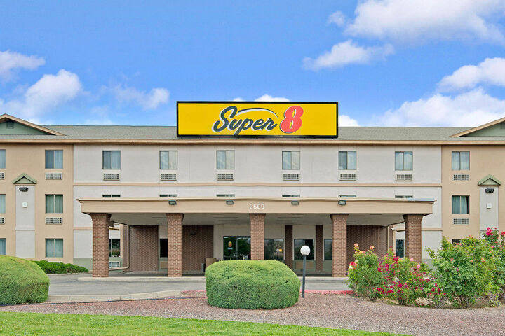 Hotel 27 of 31