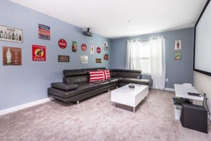 Room 16 of 25