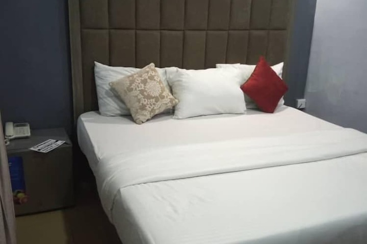 Room 14 of 43