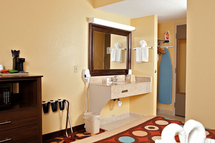 Room amenity