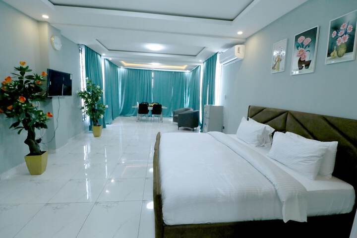 Room 31 of 44