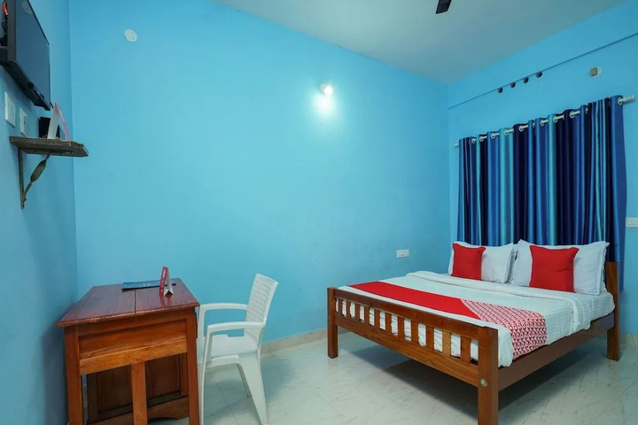 Room 2 of 14