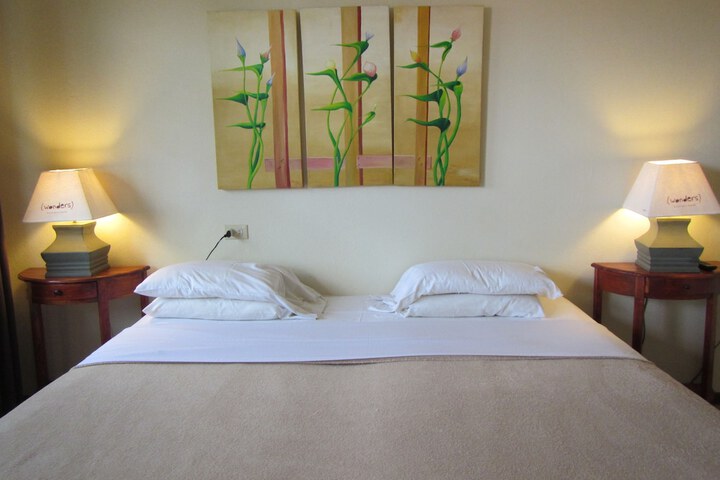 Room 15 of 114