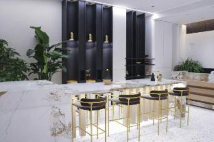 Chifeng Mobei Hotel (Yongye Square Branch)