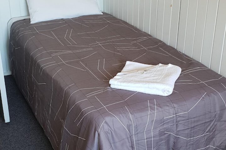 Room 5 of 35